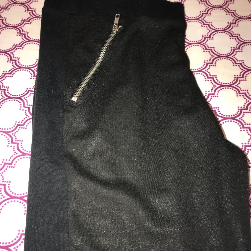 H&M Comfy Moto Leggings